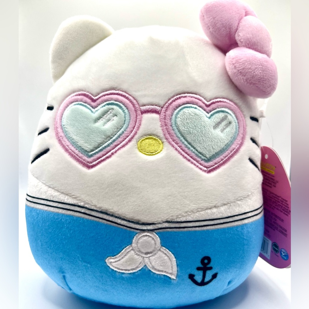 Hello Kitty 8” Sailor Squishmallow - Picture 2 of 11